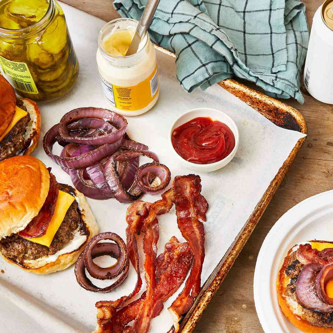 Cast-Iron Skillet Burgers