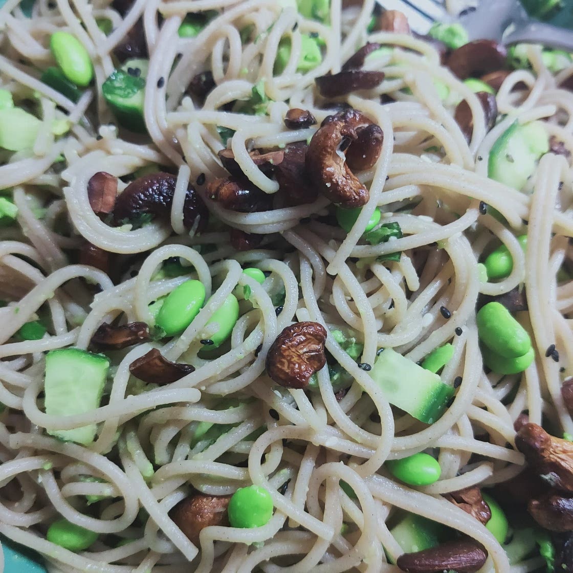 CUCUMBER & CASHEW NOODLE SALAD