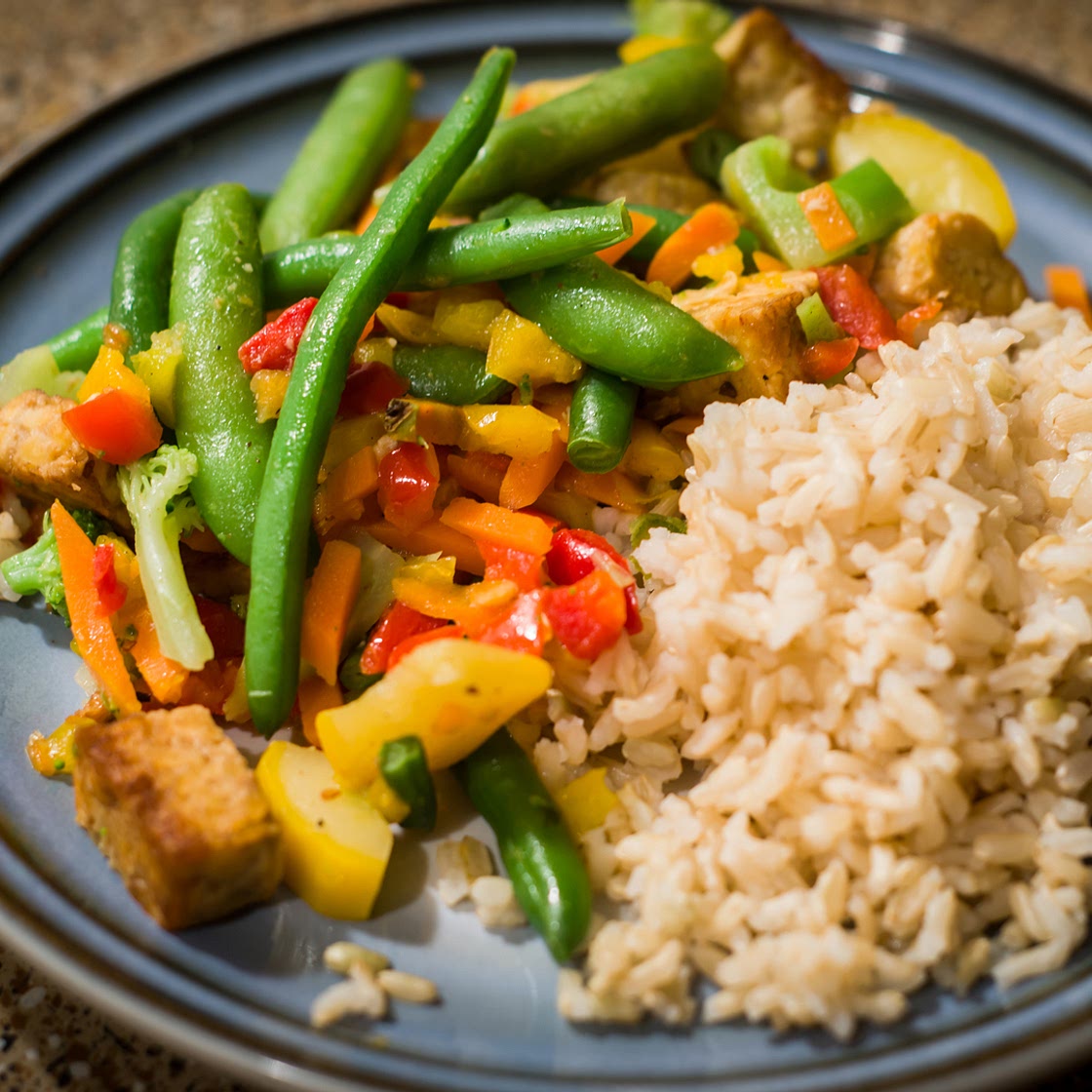 Spicy Stir-Fried Tempeh With Basil