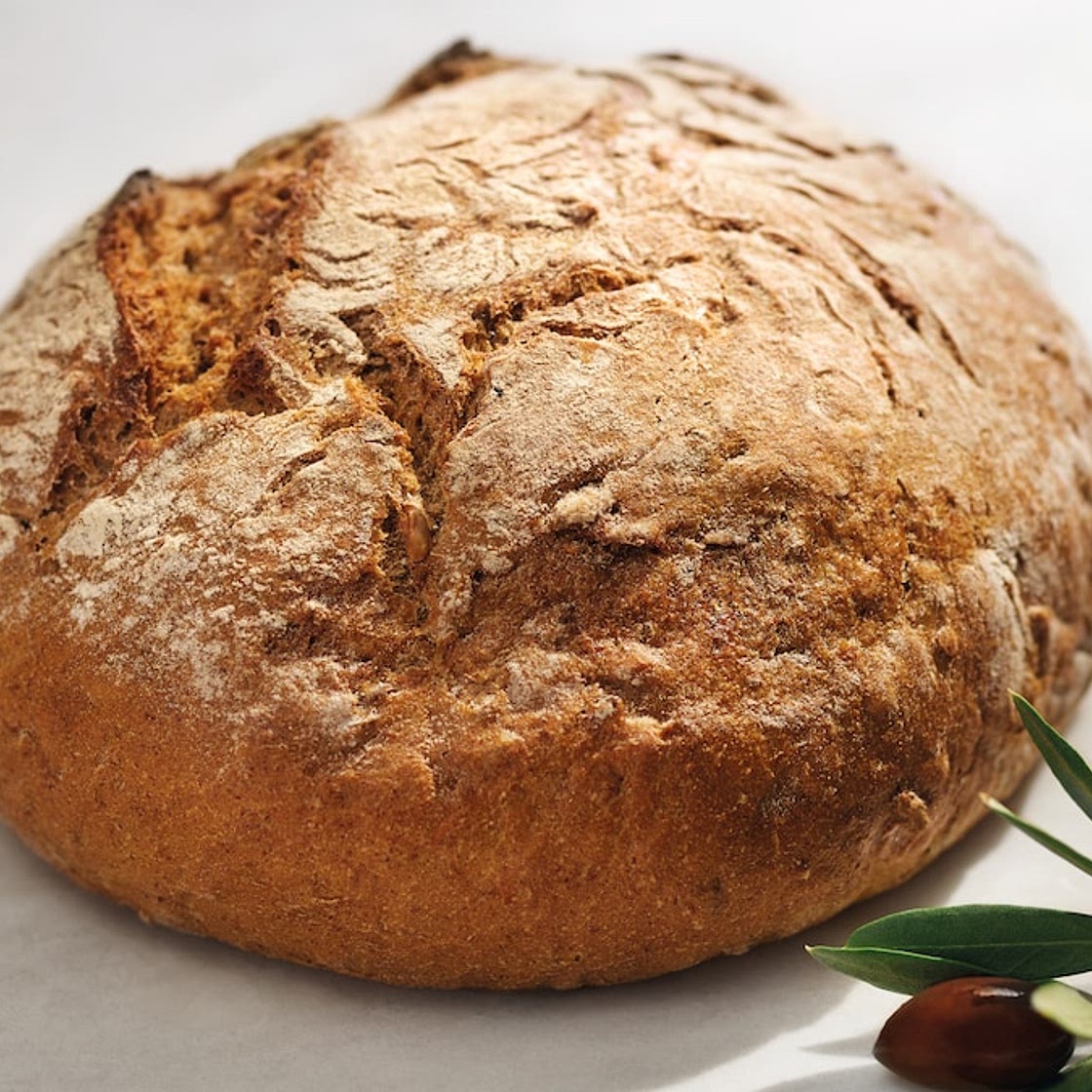 No Knead Bread from Le Creuset