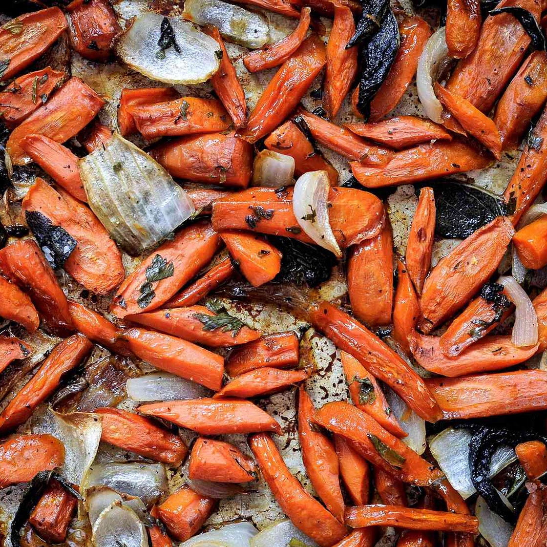 Sweet, Healthy, Roasted Carrots