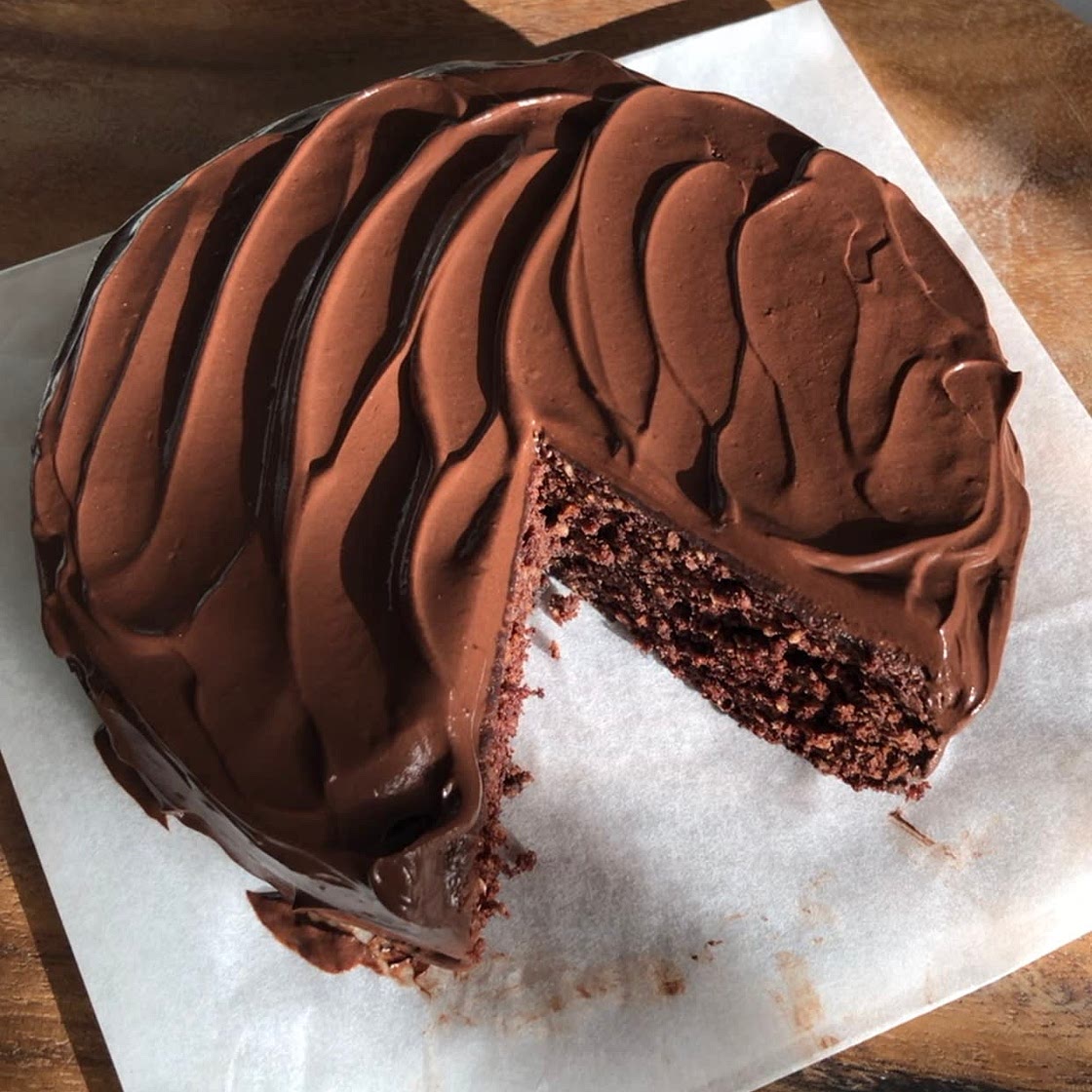 Single serve chocolate microwave cake (300cal for all)
