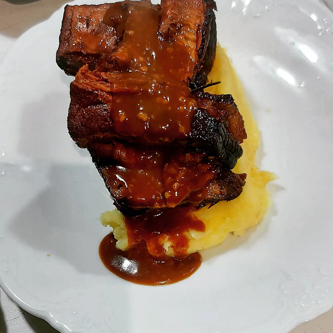 Slow braised beef short ribs in red wine sauce
