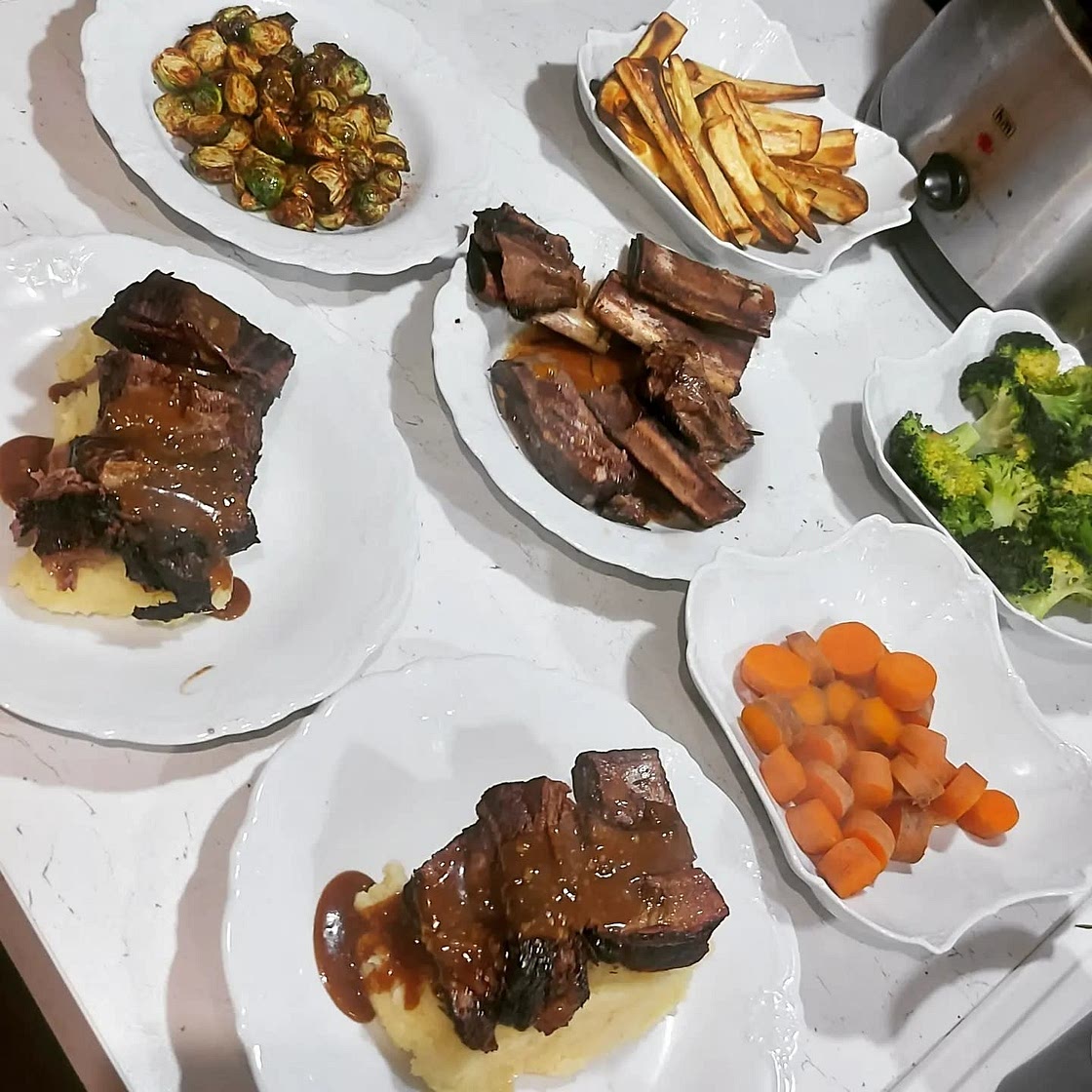 Slow braised beef short ribs in red wine sauce