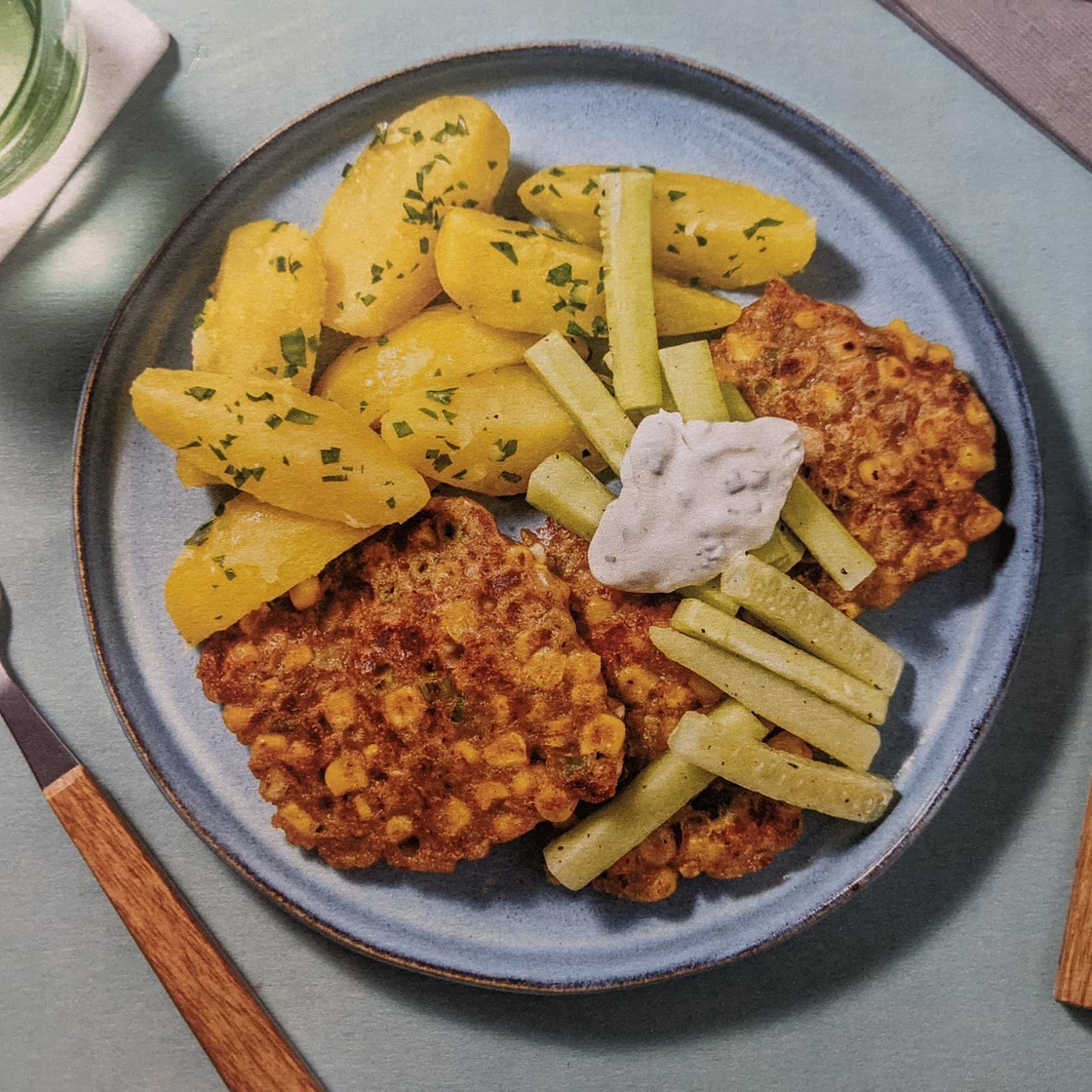 Cheesy corn fritters with citrus herb dip