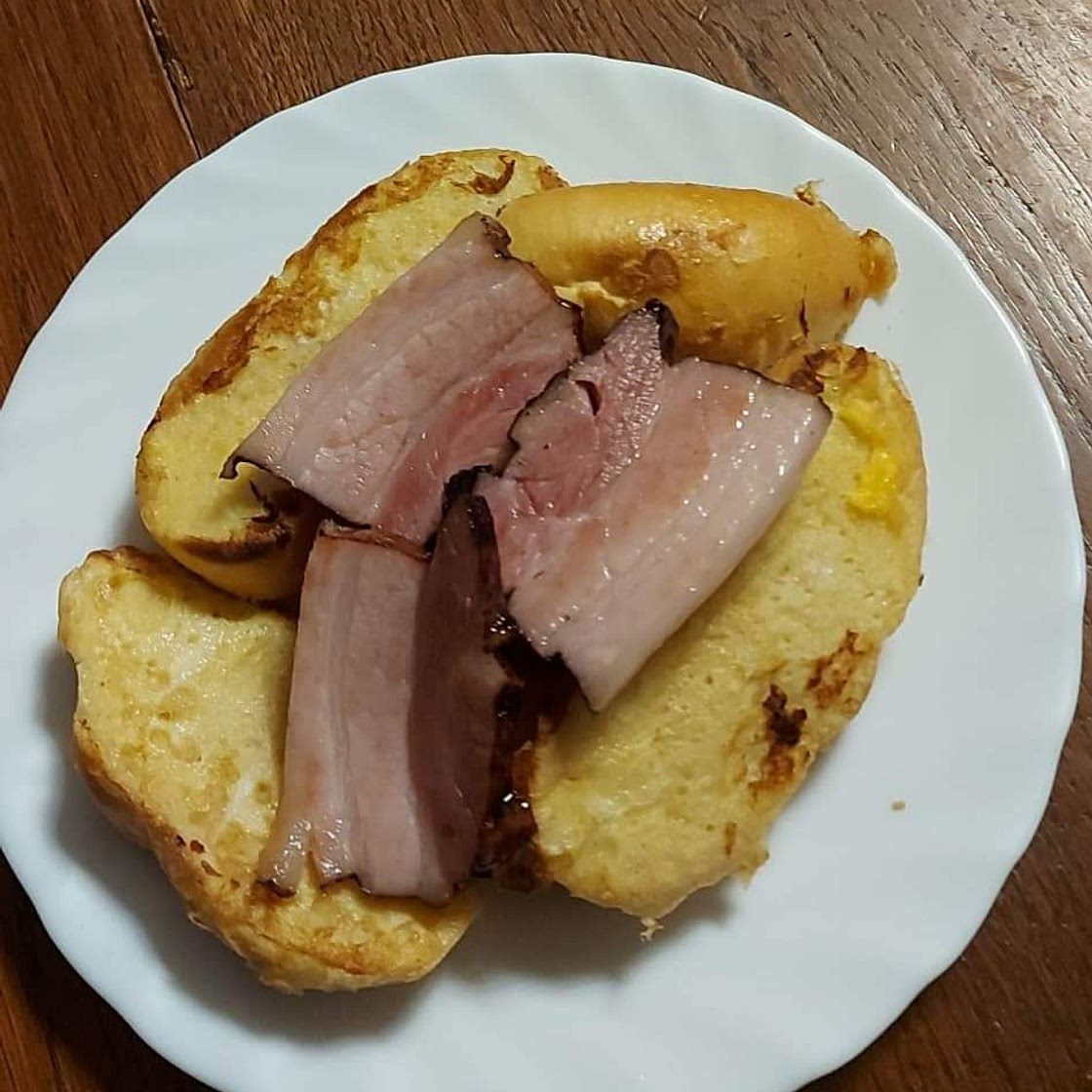 Jajochlebki z boczkiem