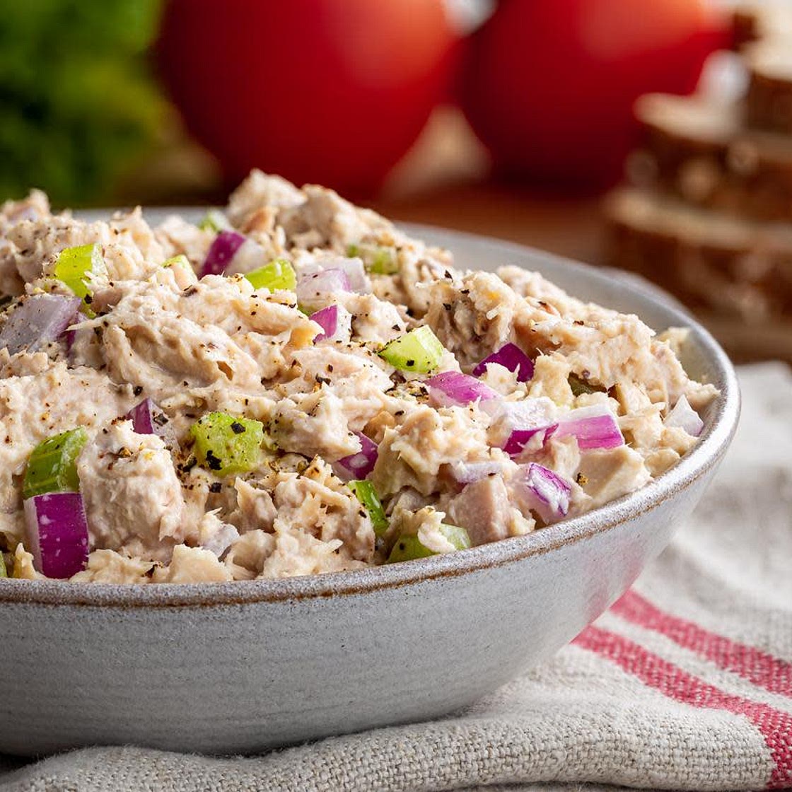 Atún con ensalada