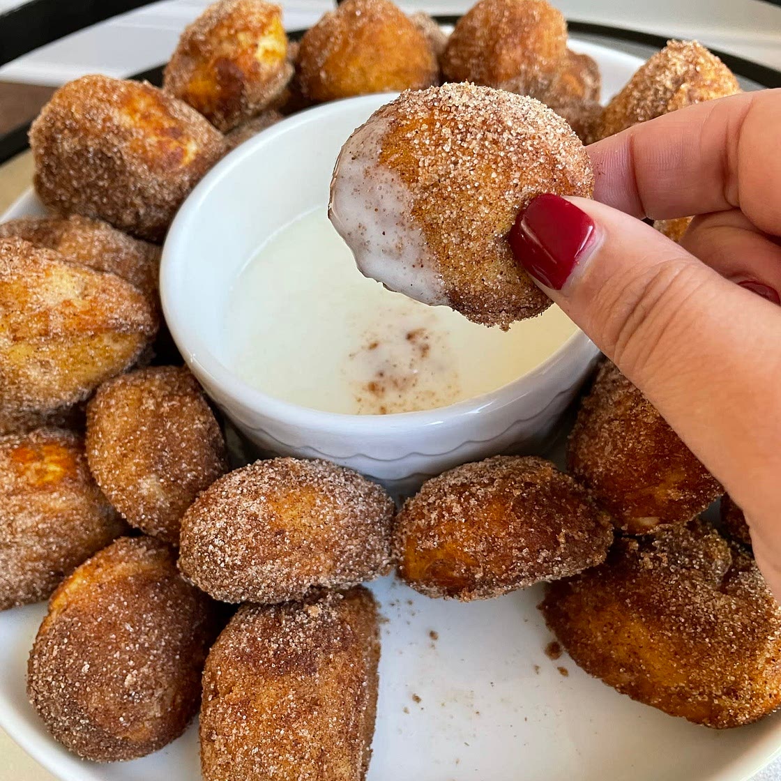 Cinnamon sugar pretzel bites 