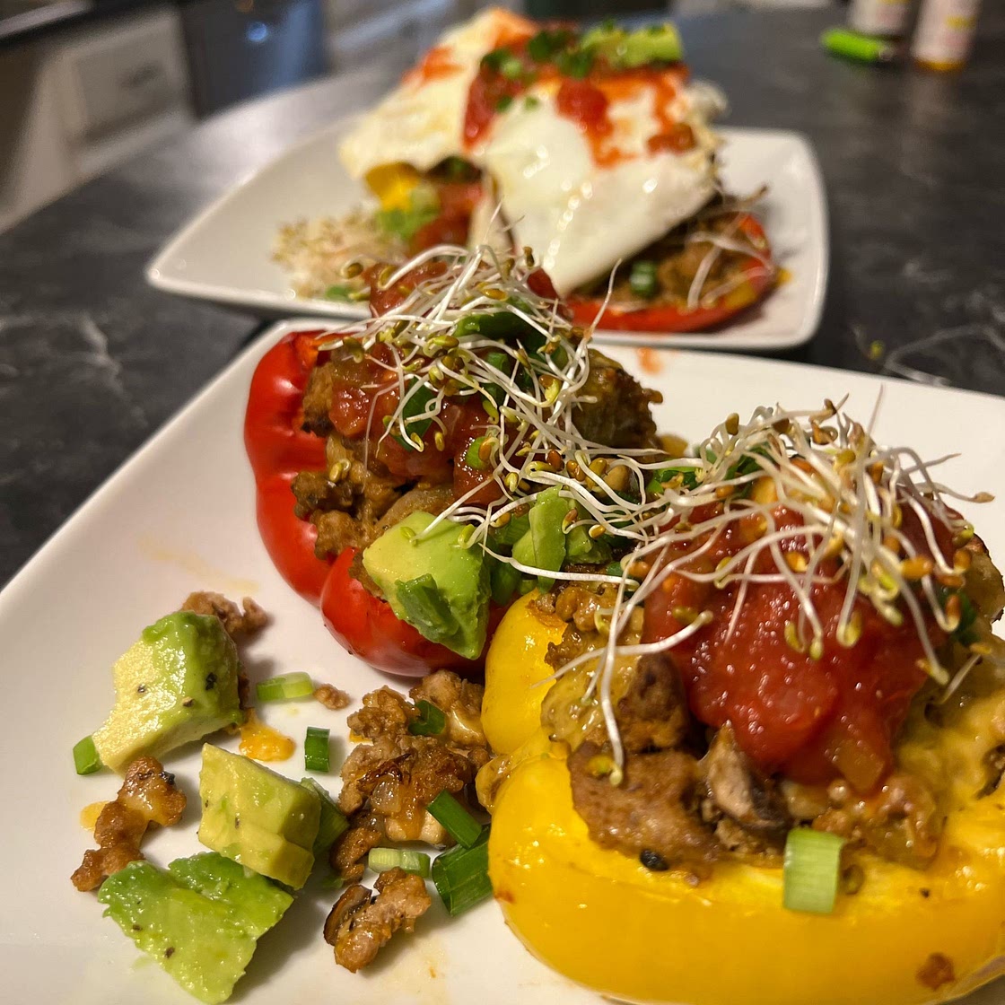 Whole30 Stuffed Peppers