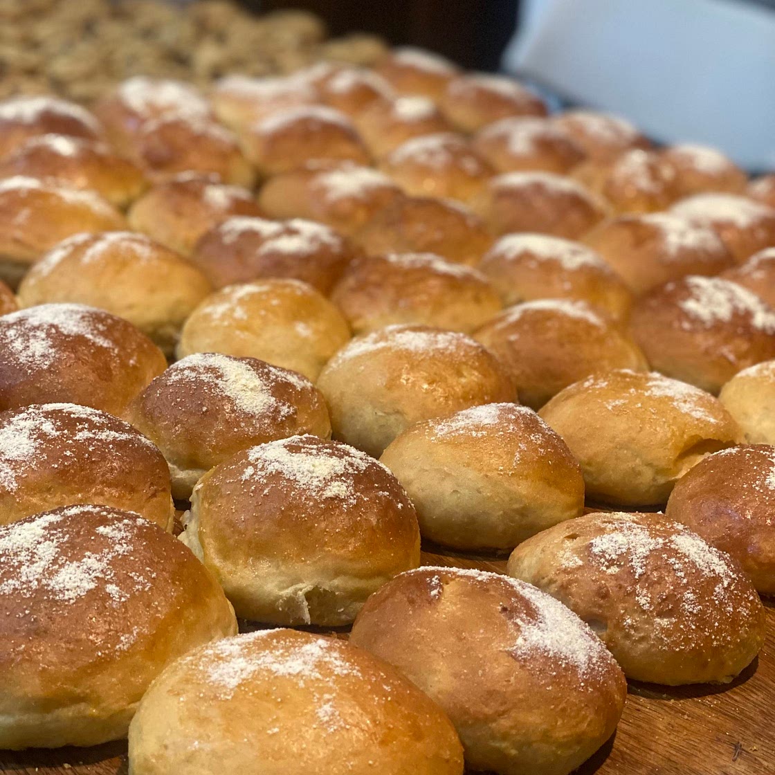Cornmeal Rolls