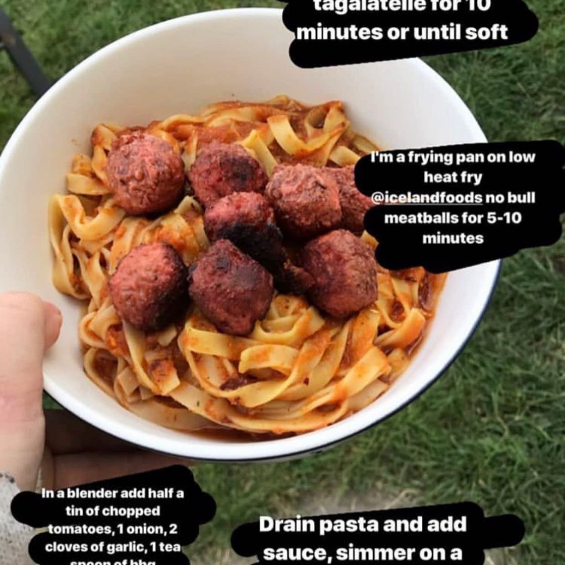 Vegan tagalatelle and meatballs