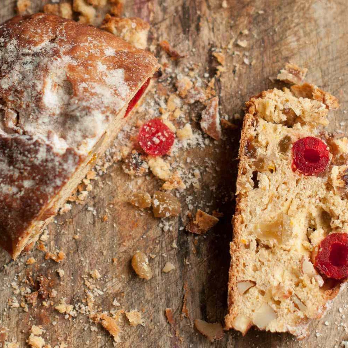 Lithuanian Fruit Bread (Vaisiu Pyragas) Recipe