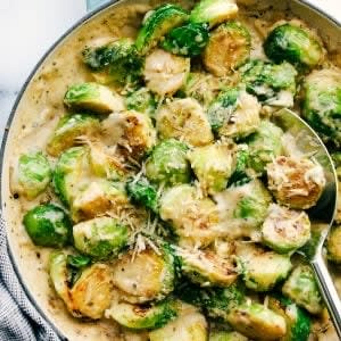 Creamy Parmesan Garlic Brussel Sprouts