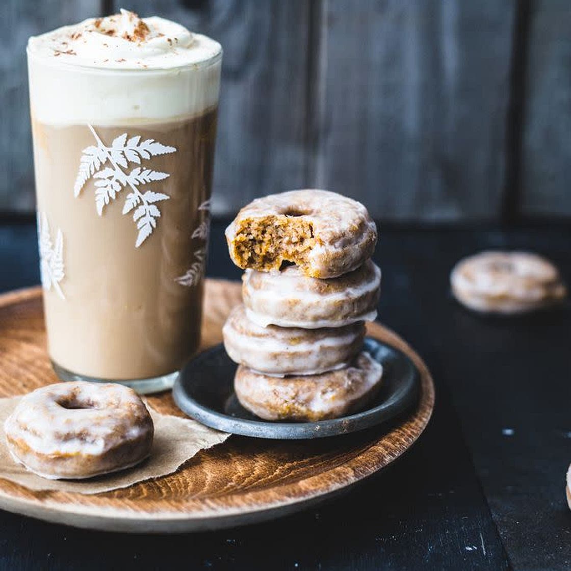 Pumpkin Spice Baked Doughnuts
