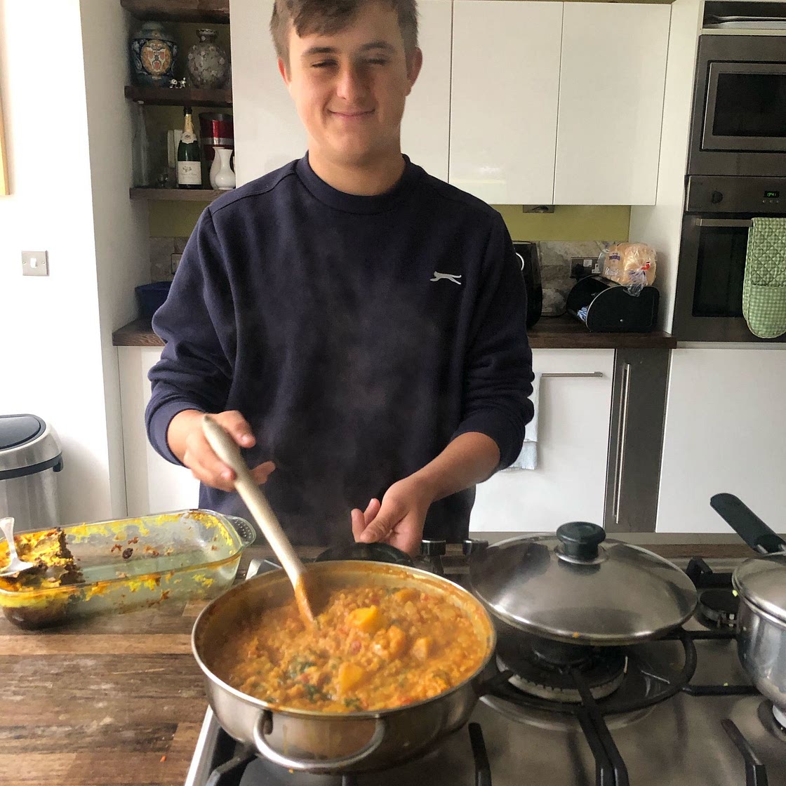 Dahl - with red lentils, butternut squash and spinach