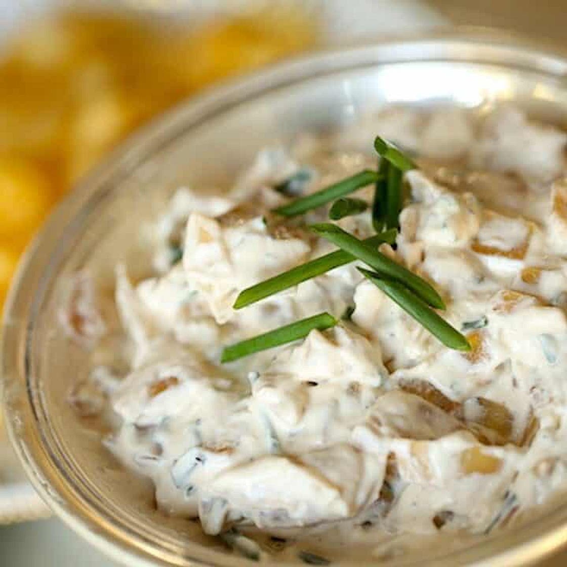 Sour Cream and Caramelized Onion Dip Recipe