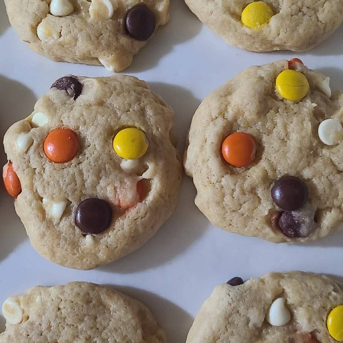 Soft Baked Reese’s Pieces Cookies