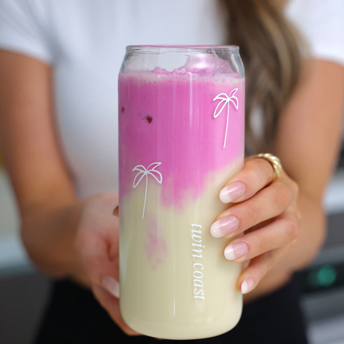 DRAGON FRUIT COLD FOAM - Starbucks secret menu 