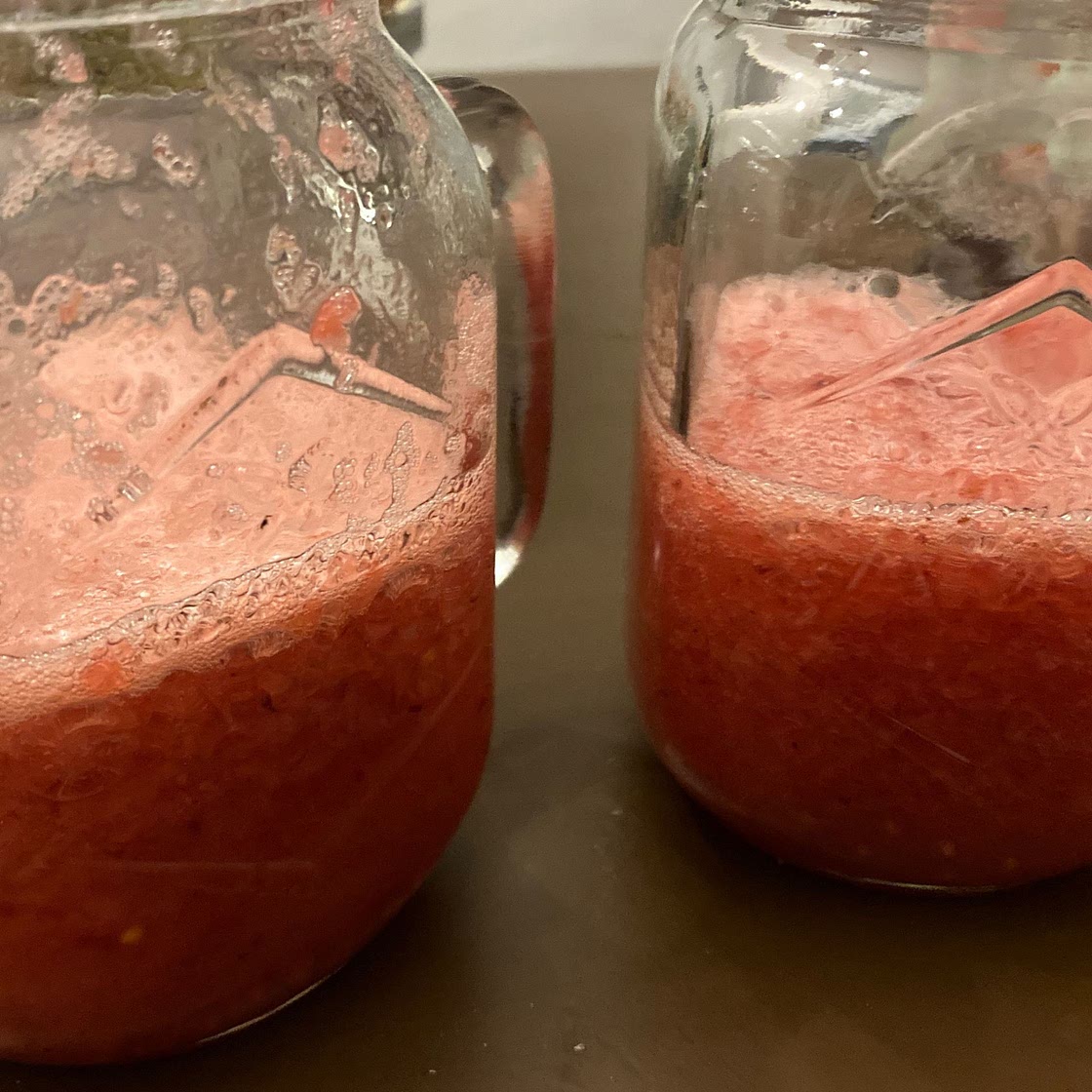 Simple Strawberry Mocktail (Strawberry Limeade)