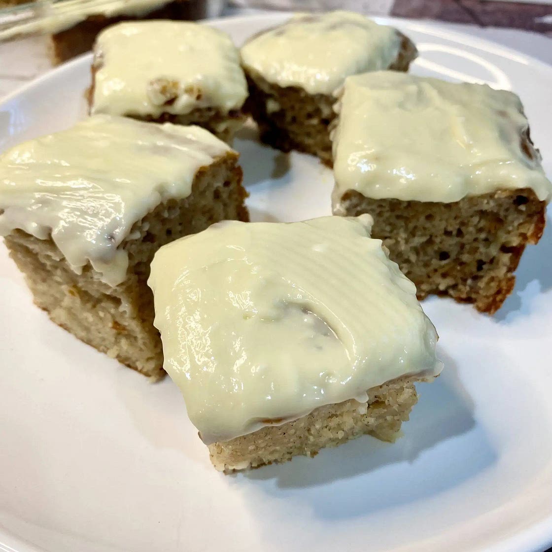 Protein Banana Cake Bars