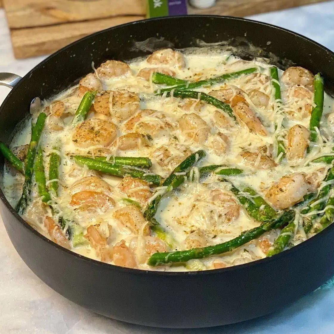 Keto Shrimp & Asparagus Skillet