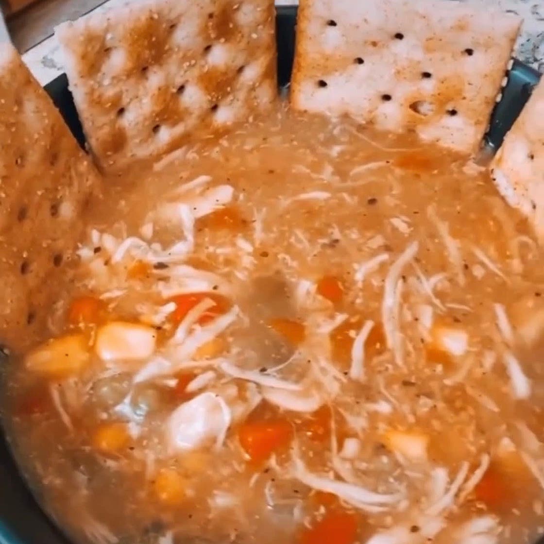 Slow Cooker Chicken Pot Pie