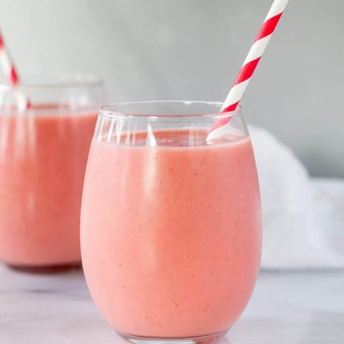 Fruit Smoothie 🍓🍌🍵