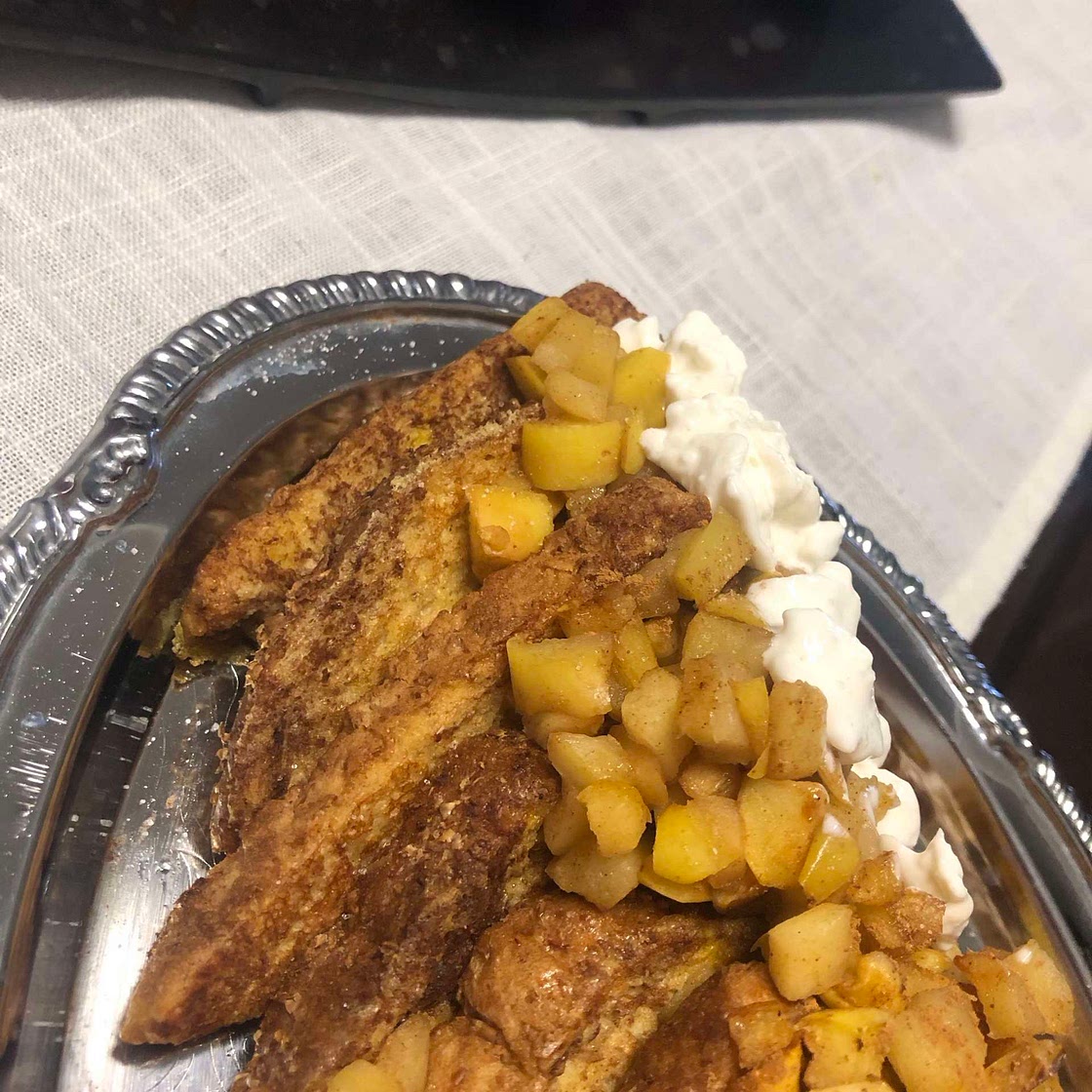  Pan francés con manzana y queso cottage 