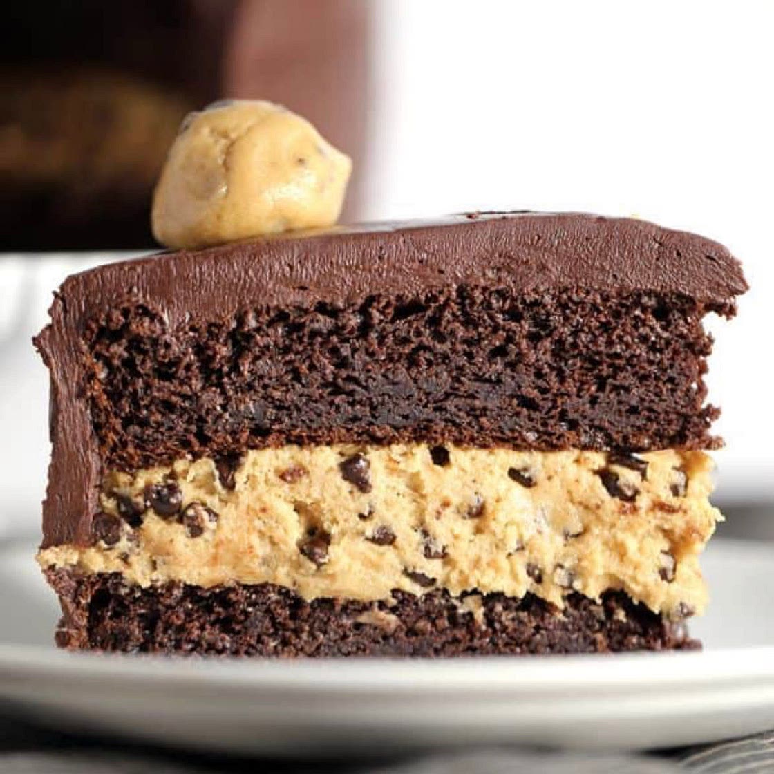 Nicola’s Oreo Chocolate Chip Cookie Cake Trifle