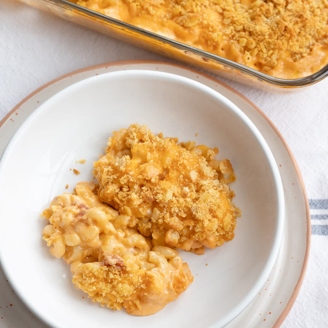 Bacon Cheddar Baked Mac and Cheese