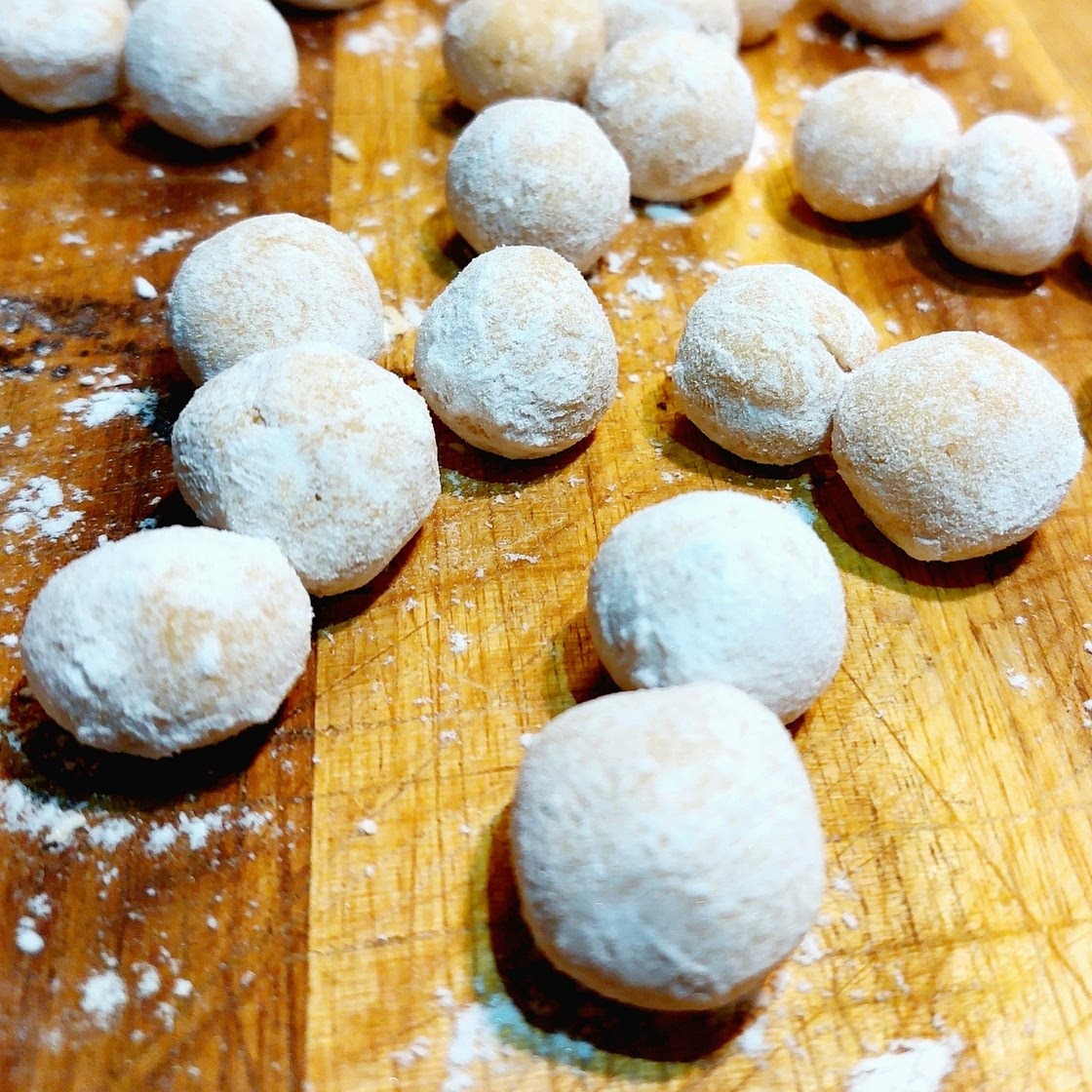 Chickpeas flour gnocchi