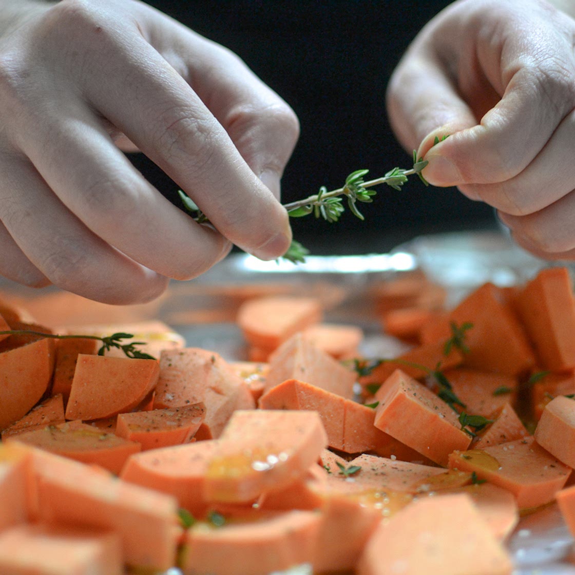 Roasted Thyme Sweet Potatoes