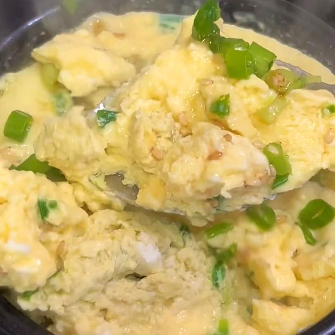 Simple Fluffy Steamed Eggs