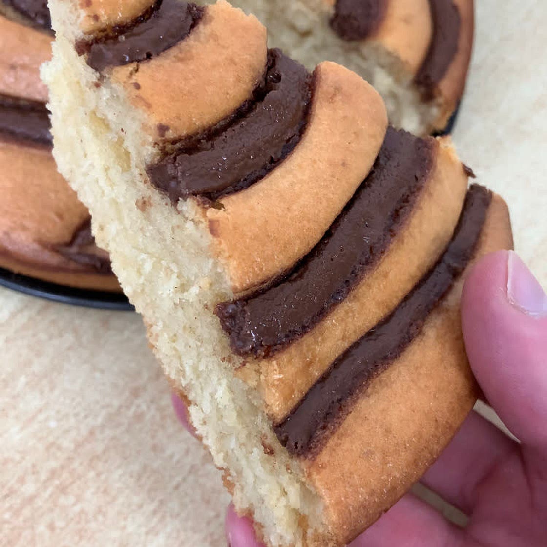 NUTELLA SWIRL CAKE