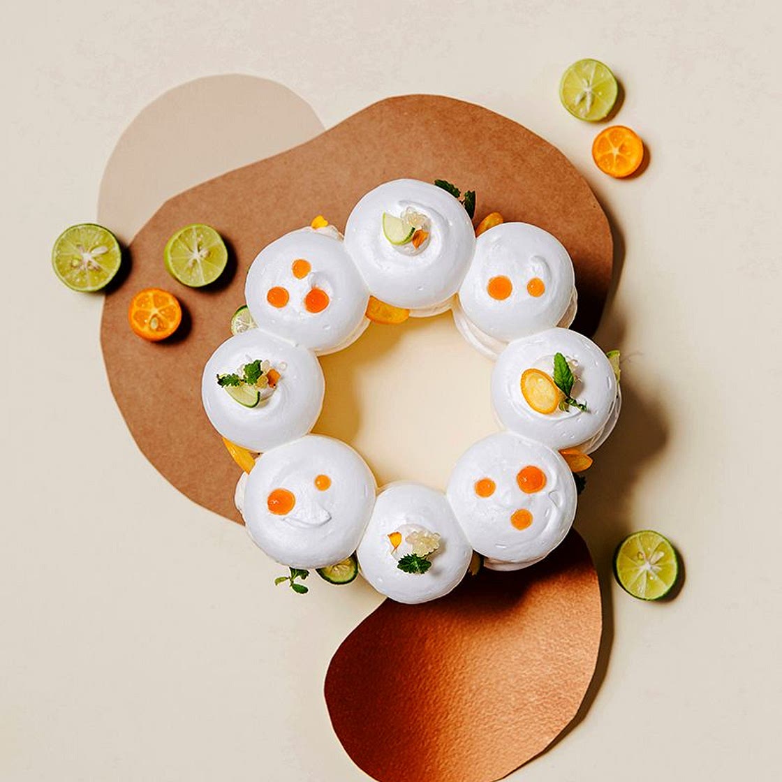 Pavlova au campari, au kumquat et à l’orange sanguine