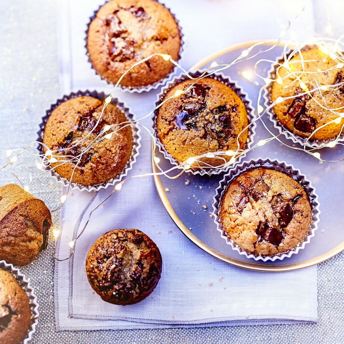 Mi-cuits au praliné, sauce caramel au beurre salé