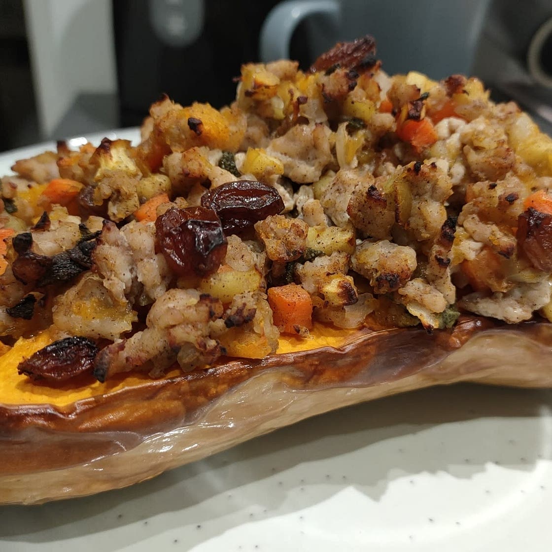 Stuffed squash with apple and sage