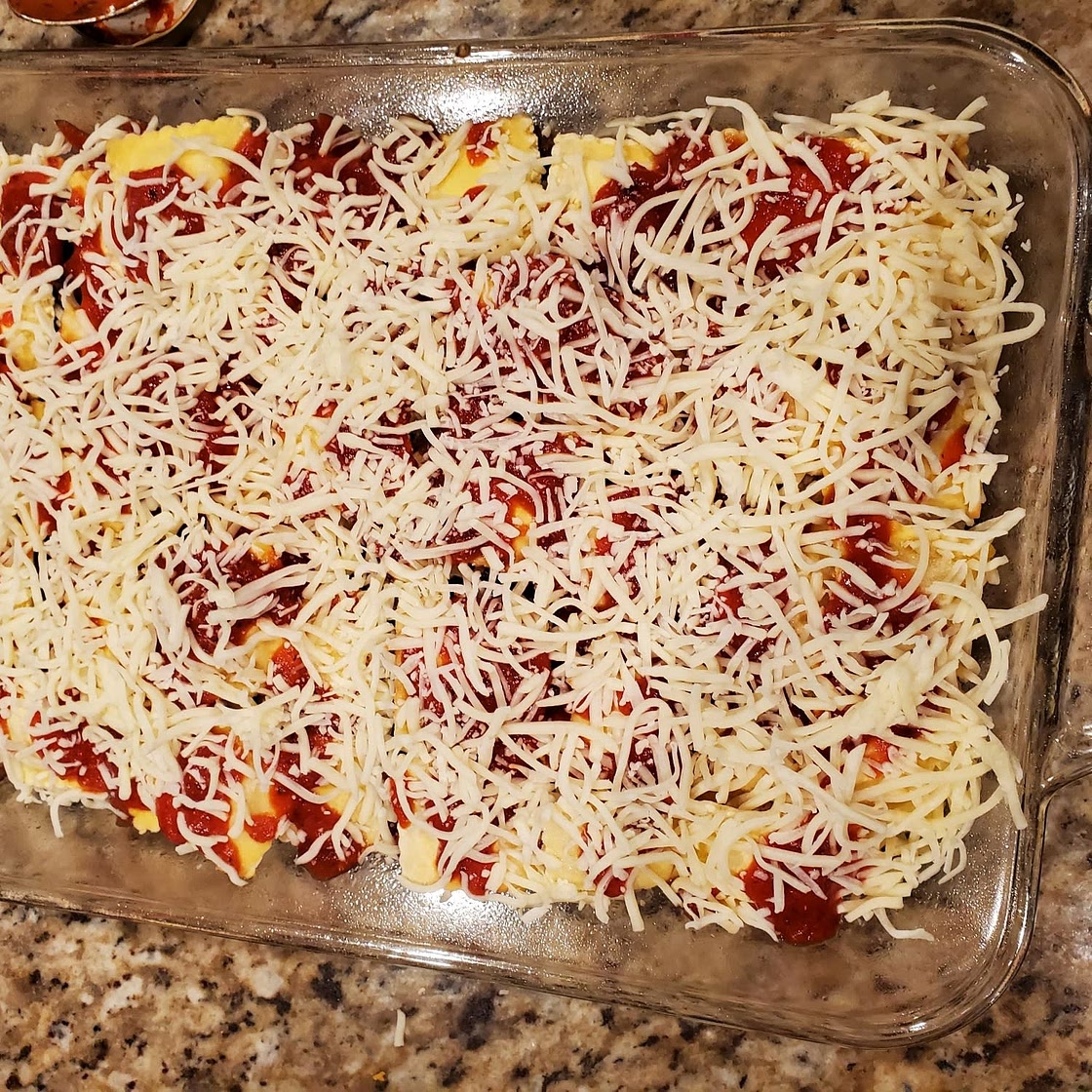 Lazy Lasagna (Cheesy Baked Ravioli)