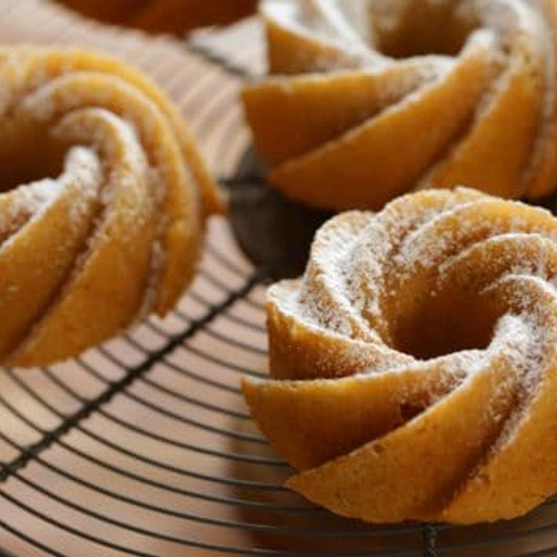 Earl Grey Tea Cakes