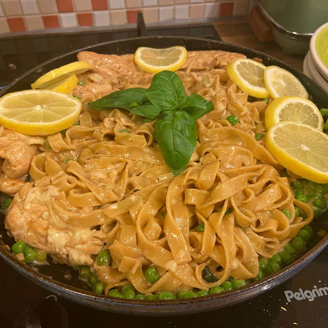 Creamy Lemon Chicken Pasta (One Pot Recipe)