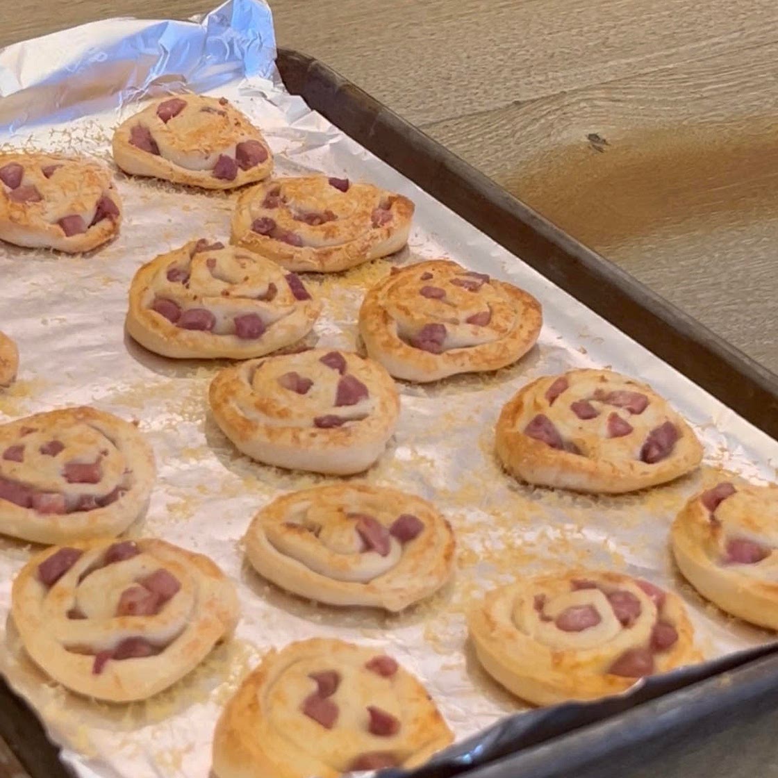 Easy prosciutto rolls