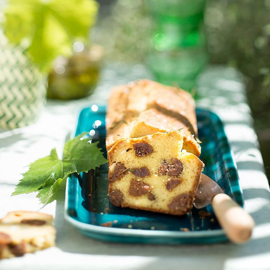 Cake sucré-salé aux figues et à la brousse
