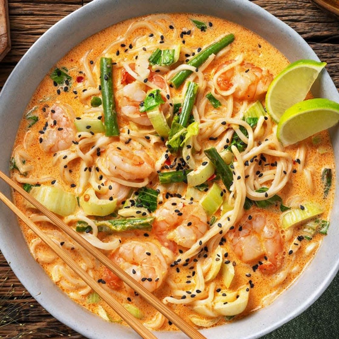 King Prawn Sambal Laksa with Pak Choi and Green Beans
