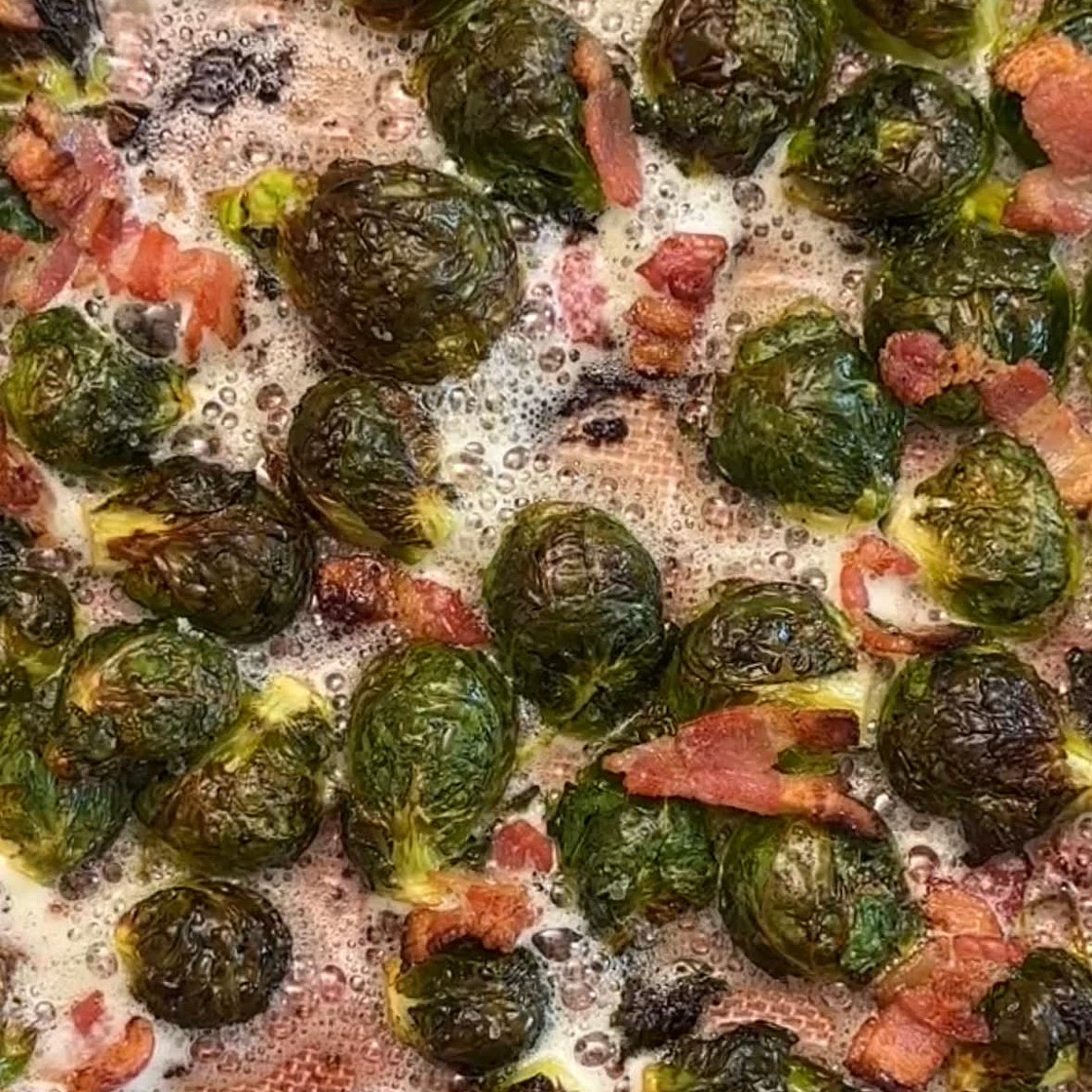 Maple Bacon Roasted Brussels Sprouts 