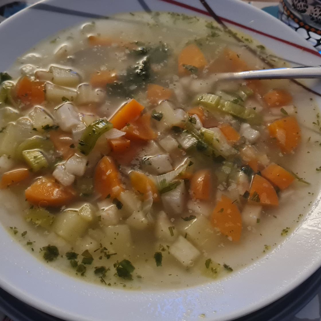 Gemüsesuppe