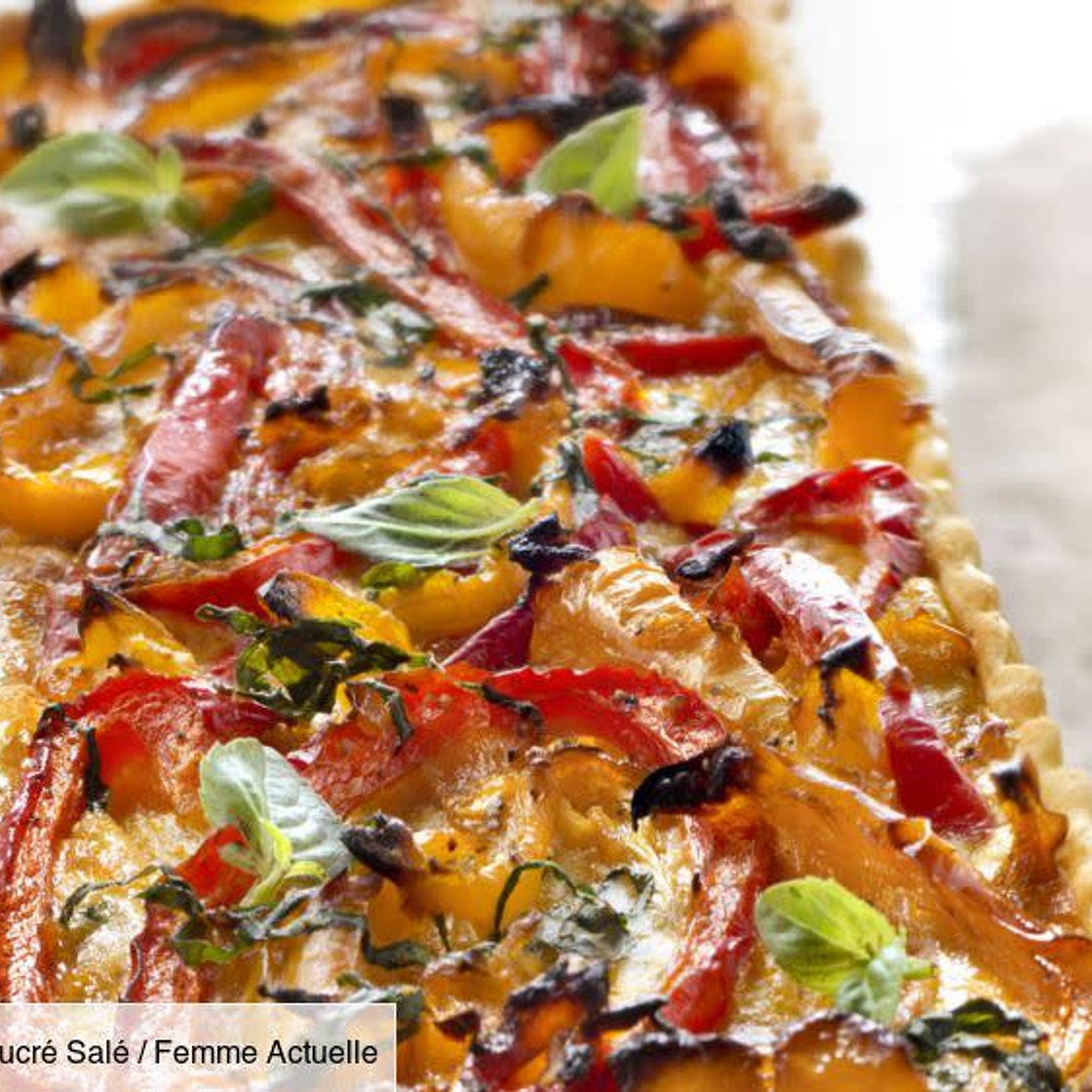 Tarte fina de tomate e chouriço 🥧