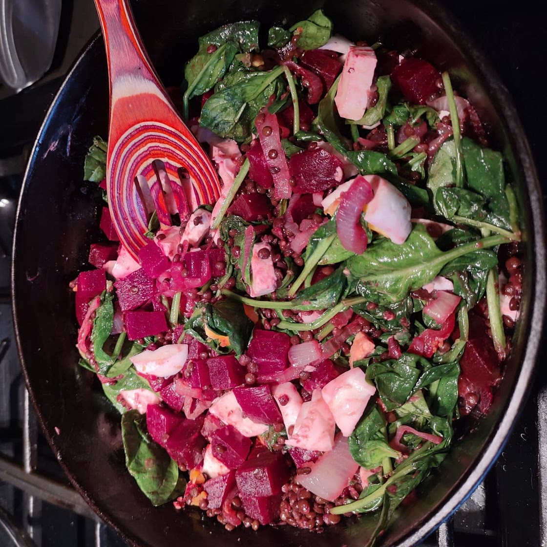Addictive Black Lentils with Spinach