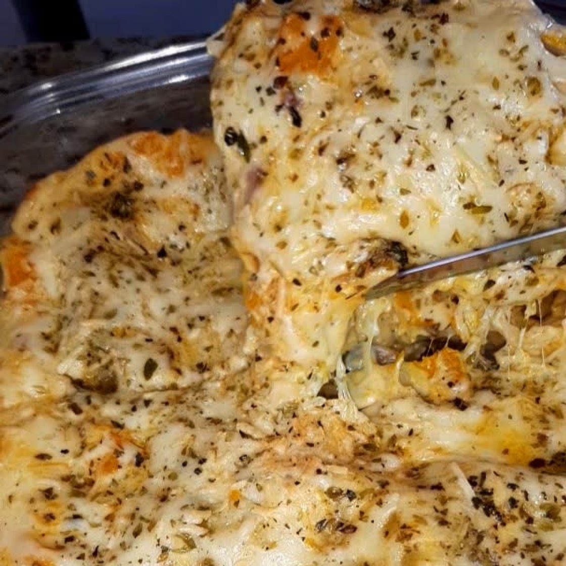 Creamy Pumpkin Mushroom Lasagna 🍂
