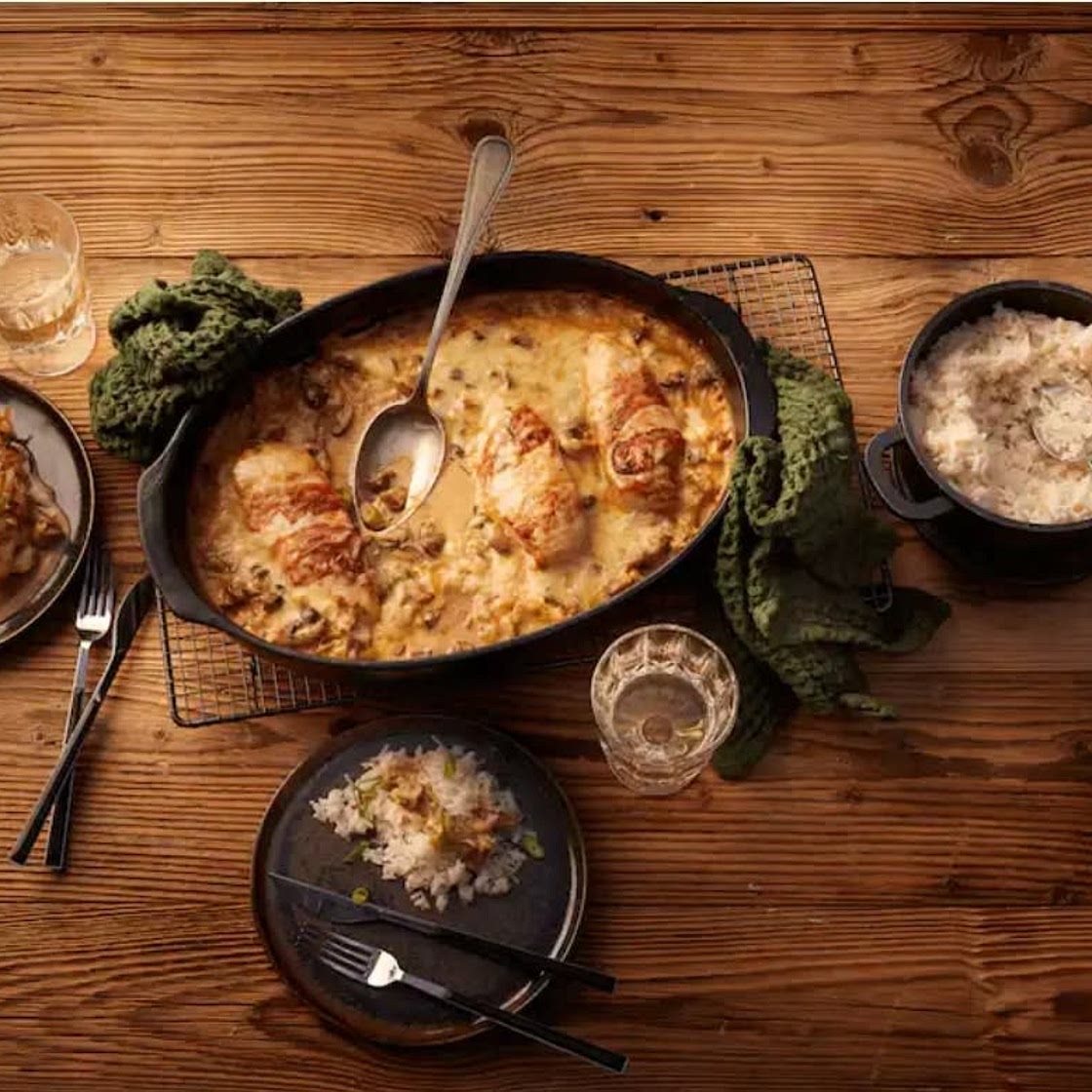 Gratinierte Hähnchenfilet in Champignonrahm