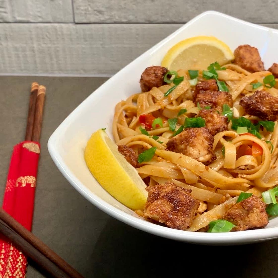 Crispy Tofu Pad Thai